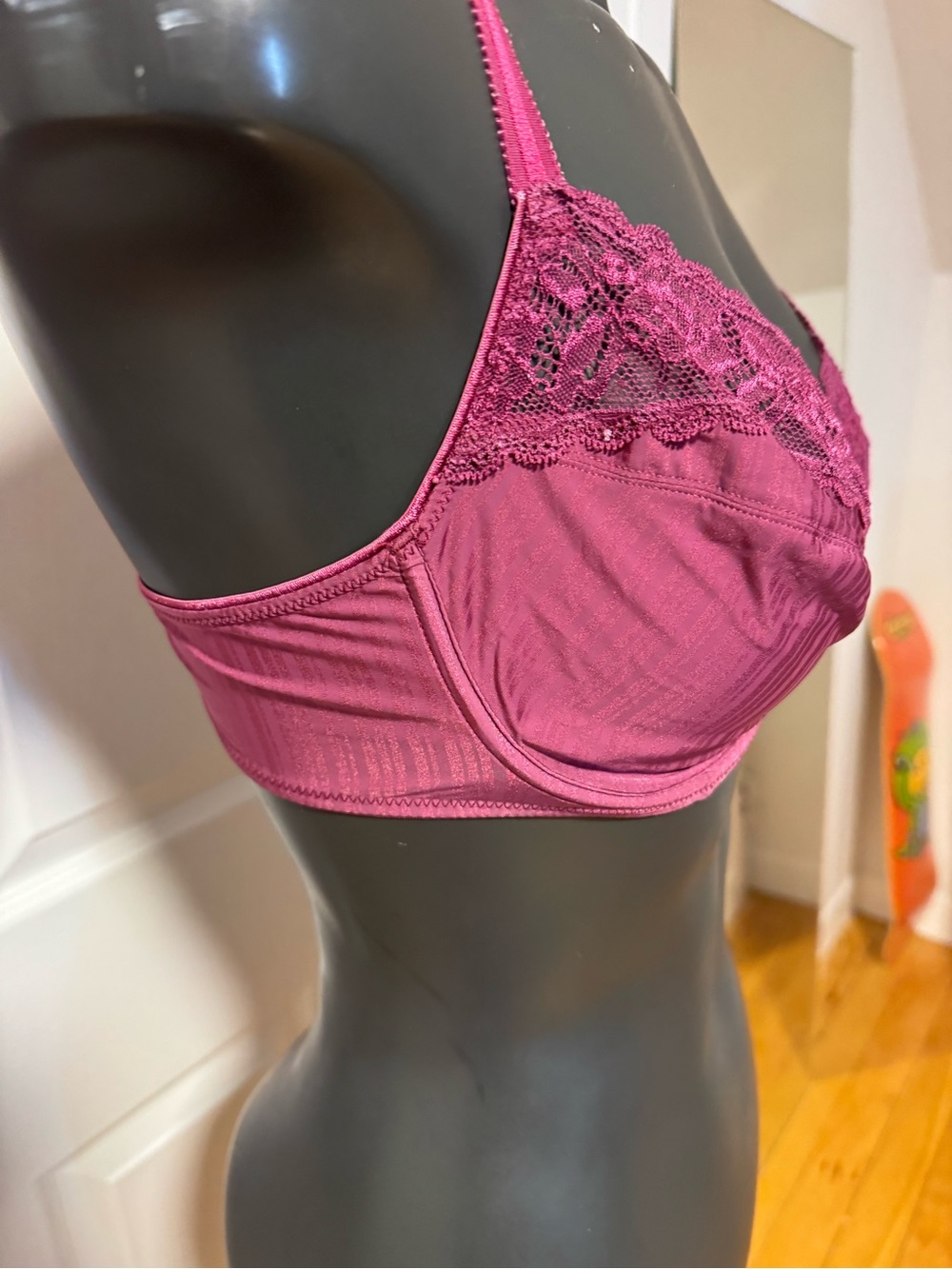 bra - Picture 3 of 5